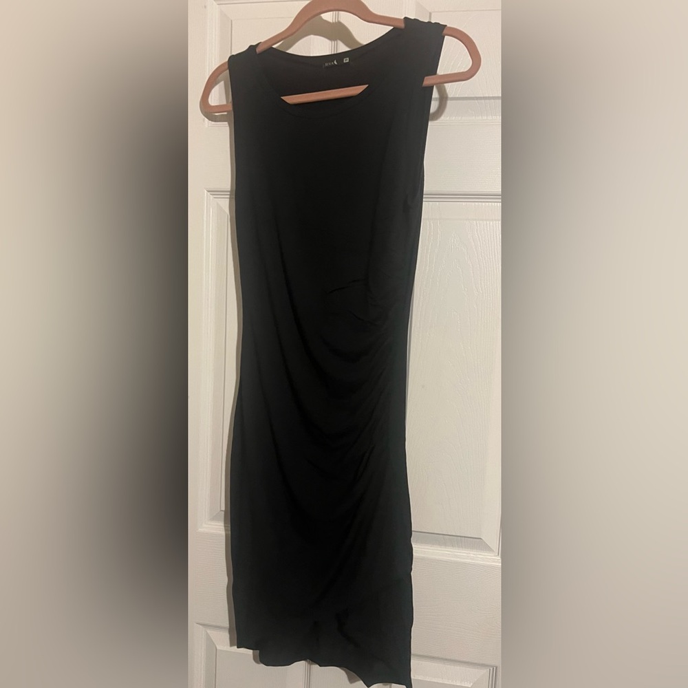 Siva Medium Black Sleeveless Dress with asymmetrical bottom NWOT PTP 14.5”